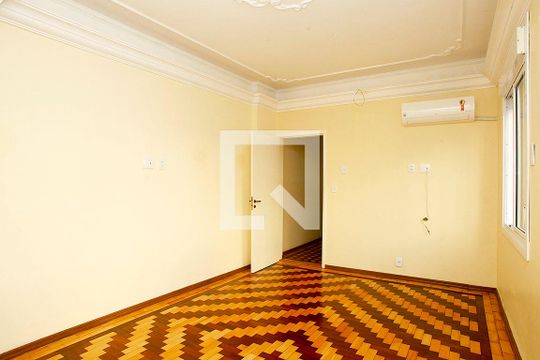 Sala de apartamento para alugar com 3 quartos, 102m² em Centro Histórico, Porto Alegre