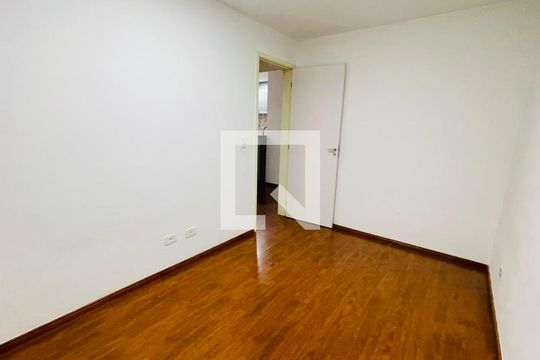 Quarto 1  de apartamento para alugar com 2 quartos, 50m² em Jardim Barro Branco, Cotia