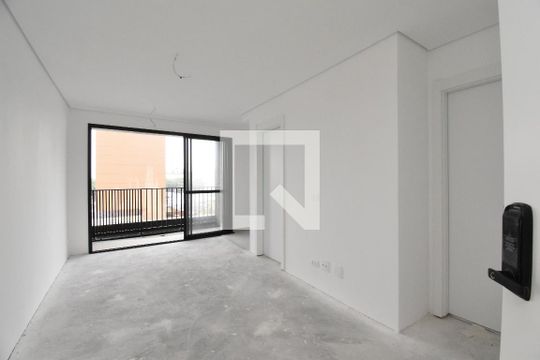 Apartamento à venda com 2 quartos, 51m² em Centro, Curitiba