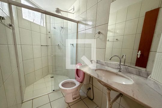 Banheiro 1 de apartamento para alugar com 3 quartos, 200m² em Granbery, Juiz de Fora