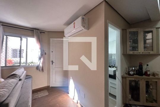 Sala de casa de condomínio à venda com 3 quartos, 179m² em Vila Sao Luiz (valparaizo), Barueri