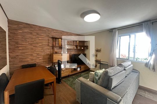 Sala de casa de condomínio à venda com 3 quartos, 179m² em Vila Sao Luiz (valparaizo), Barueri