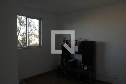 Sala de apartamento para alugar com 2 quartos, 54m² em Paineiras, Juiz de Fora