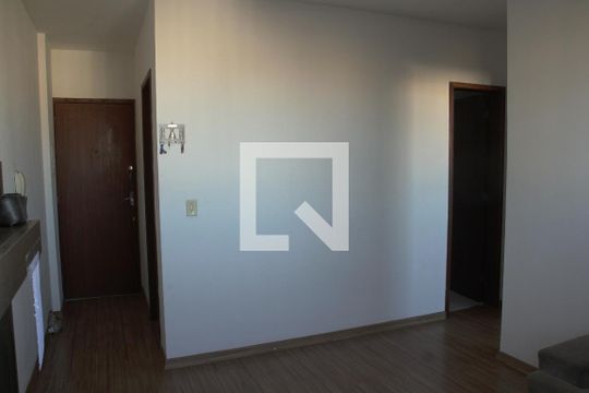 Apartamento para alugar com 2 quartos, 54m² em Paineiras, Juiz de Fora