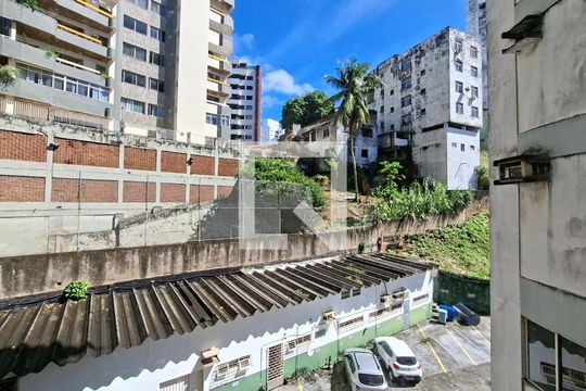 Quarto  de apartamento para alugar com 1 quarto, 51m² em Brotas, Salvador