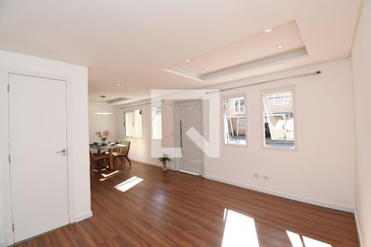 Sala de casa de condomínio para alugar com 3 quartos, 114m² em Barreirinha, Curitiba