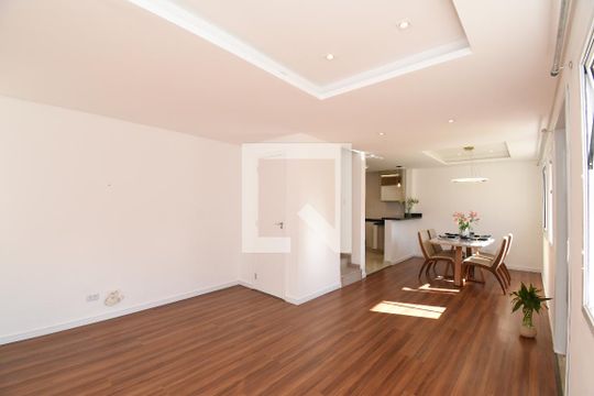 Casa de Condomínio para alugar com 3 quartos, 114m² em Barreirinha, Curitiba