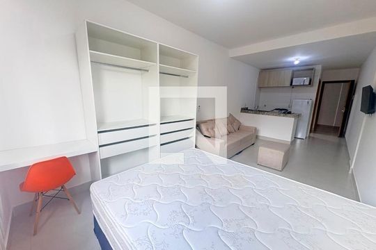 Studio de kitnet/studio para alugar com 1 quarto, 30m² em Setor Oeste, Goiânia