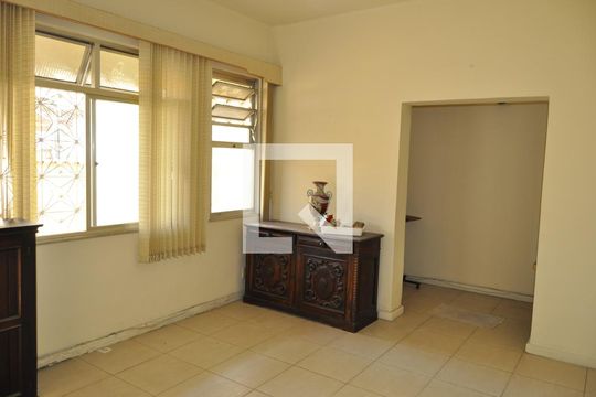 Sala de apartamento para alugar com 3 quartos, 120m² em Riachuelo, Rio de Janeiro