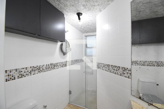 Banheiro da Suíte de apartamento à venda com 3 quartos, 92m² em Rebouças, Curitiba