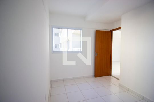 Apartamento para alugar com 2 quartos, 53m² em Qr 311, Brasília