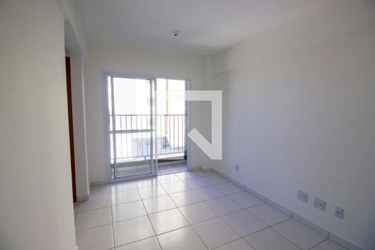 Apartamento para alugar com 2 quartos, 53m² em Qr 311, Brasília