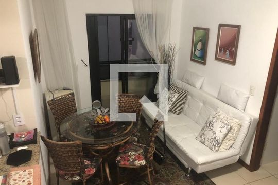 Apartamento para alugar com 3 quartos, 134m² em Braga, Cabo Frio