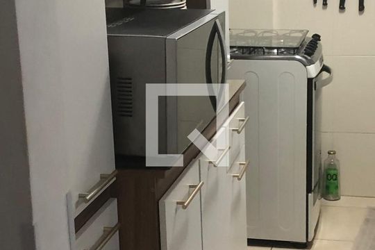 Apartamento para alugar com 3 quartos, 134m² em Braga, Cabo Frio