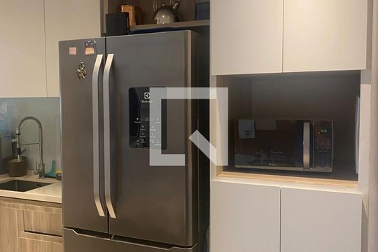 Cozinha de apartamento para alugar com 2 quartos, 81m² em Botafogo, Rio de Janeiro