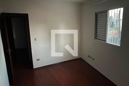 Quarto de casa para alugar com 3 quartos, 120m² em Cursino, São Paulo