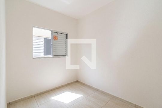 Casa à venda com 4 quartos, 120m² em Jardim Santa Adelia, São Paulo