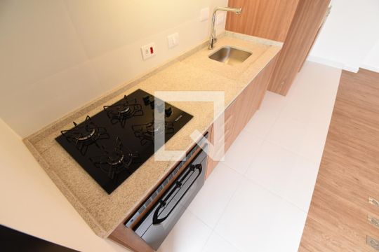 Sala e Cozinha de apartamento à venda com 3 quartos, 80m² em Juvevê, Curitiba