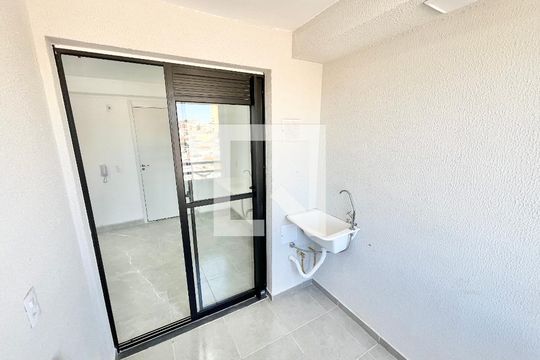 Varanda da Sala de apartamento para alugar com 2 quartos, 37m² em Jardim Cachoeira, São Paulo