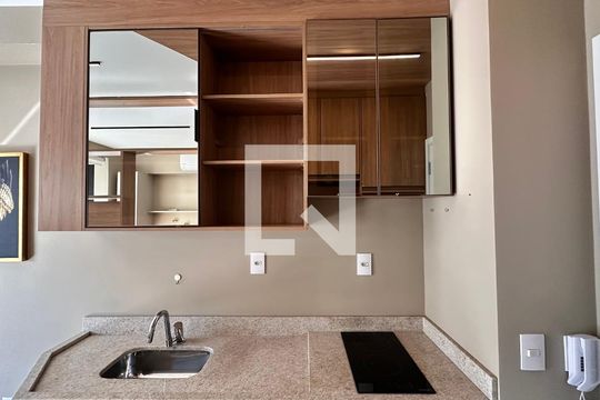 Kitnet/Studio para alugar com 1 quarto, 30m² em Campo Belo, São Paulo