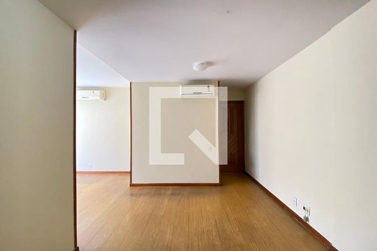 Apartamento à venda com 2 quartos, 110m² em Del Castilho, Rio de Janeiro
