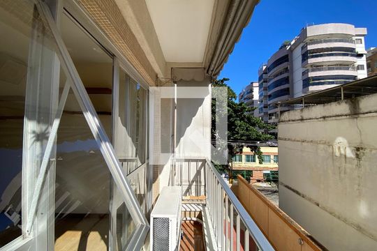 Apartamento à venda com 2 quartos, 110m² em Del Castilho, Rio de Janeiro