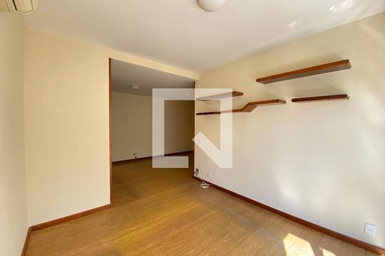 Apartamento à venda com 2 quartos, 110m² em Del Castilho, Rio de Janeiro