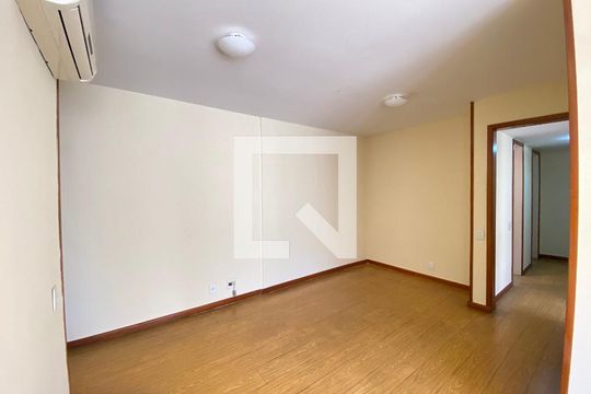 Apartamento à venda com 2 quartos, 110m² em Del Castilho, Rio de Janeiro