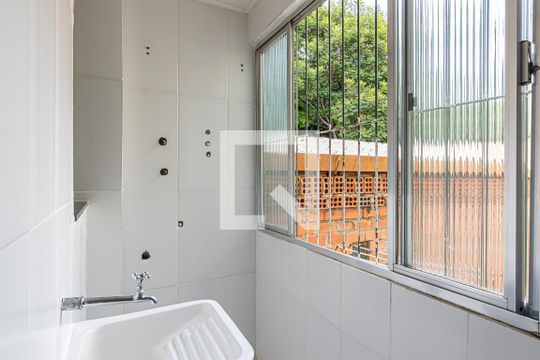 Área de serviço de apartamento à venda com 2 quartos, 66m² em Santana, Porto Alegre
