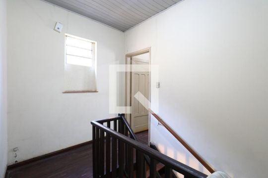 Detalhe  de casa à venda com 4 quartos, 180m² em Luz, São Paulo