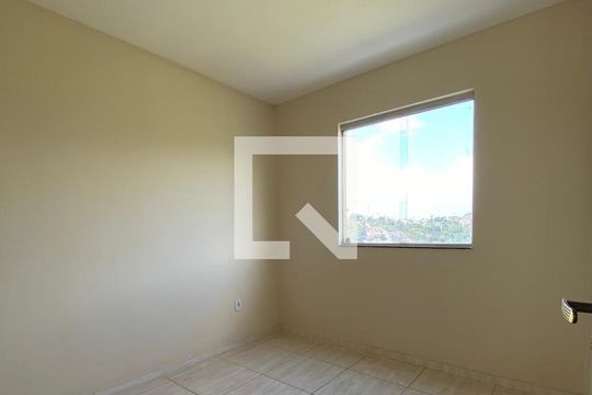 Quarto 2 de apartamento para alugar com 2 quartos, 44m² em Vila Santa Rita, Belo Horizonte