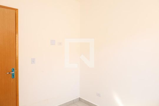 Quarto 1 de apartamento para alugar com 2 quartos, 38m² em Parada Xv de Novembro, São Paulo