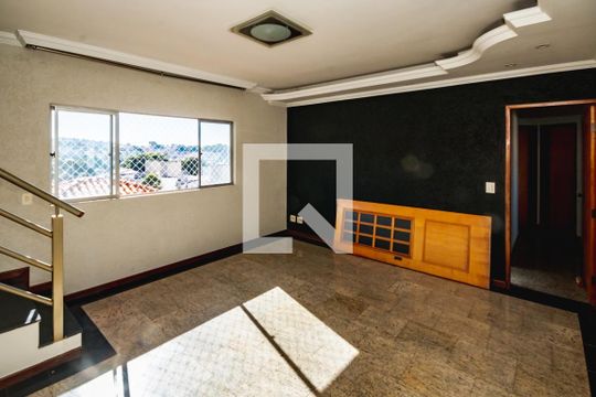 Apartamento à venda com 4 quartos, 190m² em São João Batista, Belo Horizonte