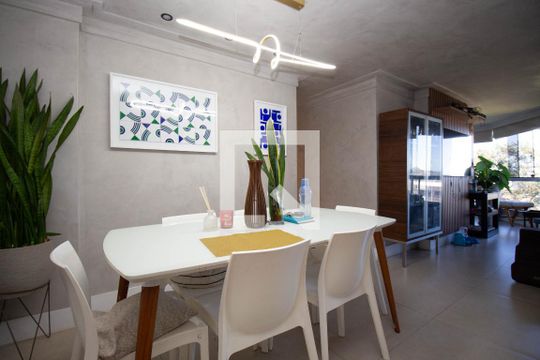 Sala de apartamento para alugar com 3 quartos, 100m² em Setor Sudoeste, Brasília