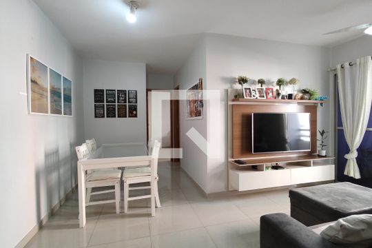 Sala de apartamento à venda com 2 quartos, 60m² em Taquara, Rio de Janeiro