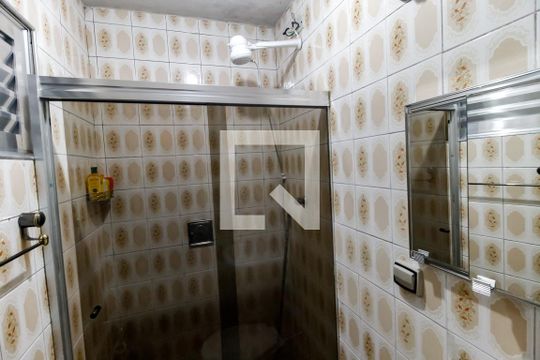 Banheiro de casa para alugar com 2 quartos, 199m² em Jardim Samara, São Paulo