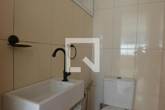 Lavabo de apartamento à venda com 3 quartos, 120m² em Jardim Sulacap, Rio de Janeiro