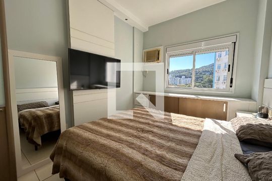 Quarto  de apartamento para alugar com 1 quarto, 70m² em Itacorubi, Florianópolis