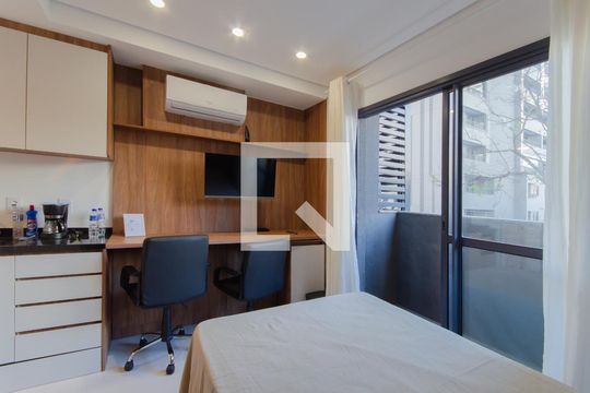 Sala/Quarto de kitnet/studio para alugar com 1 quarto, 25m² em Vila Dom Pedro I, São Paulo