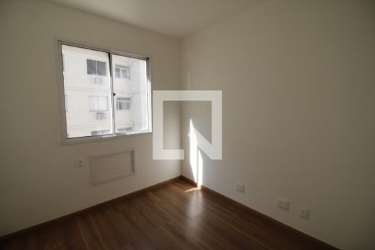 Quarto 1 de apartamento à venda com 3 quartos, 72m² em Taquara, Rio de Janeiro