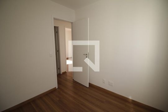 Quarto 1 de apartamento à venda com 3 quartos, 72m² em Taquara, Rio de Janeiro