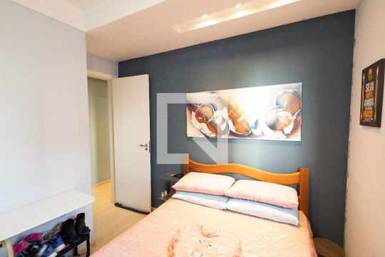 Quarto 2 de apartamento para alugar com 2 quartos, 45m² em Jardim Copacabana, São José dos Campos