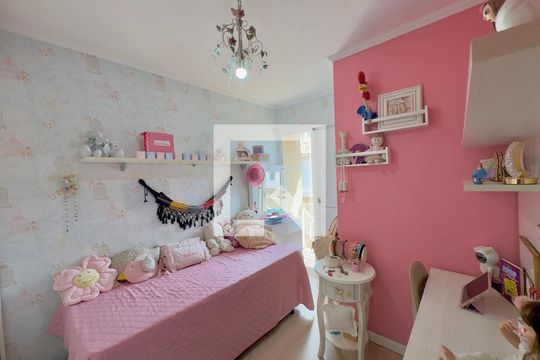 Quarto  de casa de condomínio à venda com 3 quartos, 86m² em Parque Renato Maia, Guarulhos