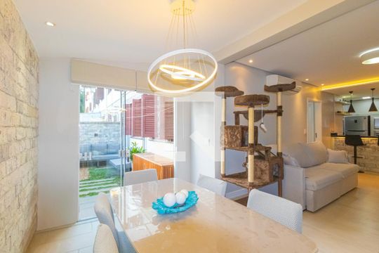 Sala de apartamento para alugar com 2 quartos, 115m² em Centro, Canoas