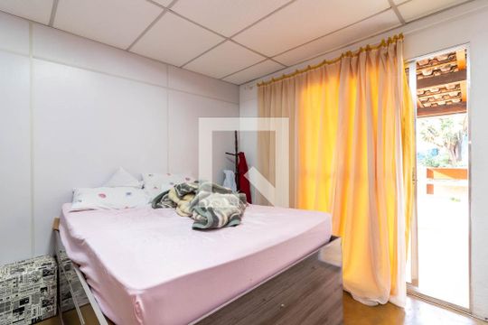 Quarto 2 de casa à venda com 8 quartos, 345m² em Jardim Peri, São Paulo