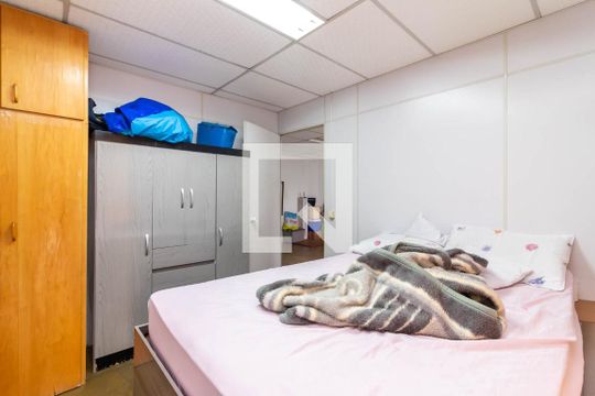Quarto 2 de casa à venda com 8 quartos, 345m² em Jardim Peri, São Paulo