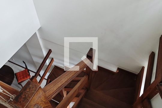 Apartamento para alugar com 3 quartos, 125m² em Vila Nova, Cabo Frio