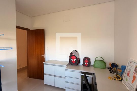 Quarto de apartamento à venda com 3 quartos, 106m² em Jardim Atlantico, Goiânia