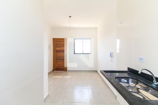 Sala/Cozinha de apartamento para alugar com 2 quartos, 38m² em Parada Xv de Novembro, São Paulo