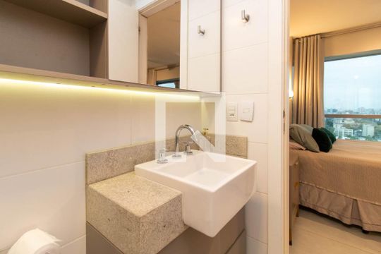 Banheiro de apartamento para alugar com 1 quarto, 38m² em Praia de Belas, Porto Alegre
